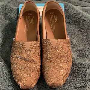 Size 6.5 rose gold sparkle Toms